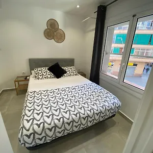  Appartement Con Bano Privado Frente Al Metro L5 Barcelona-hospitalet Espagne